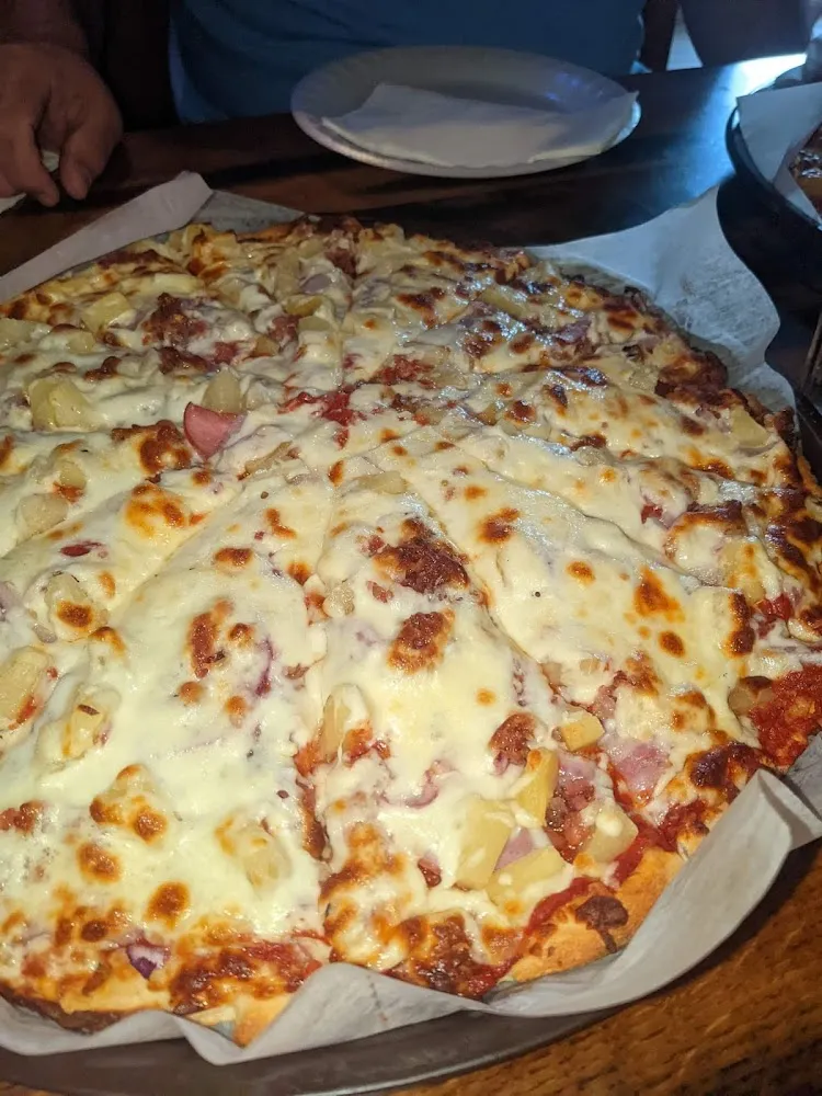 Hawaiian Pizza